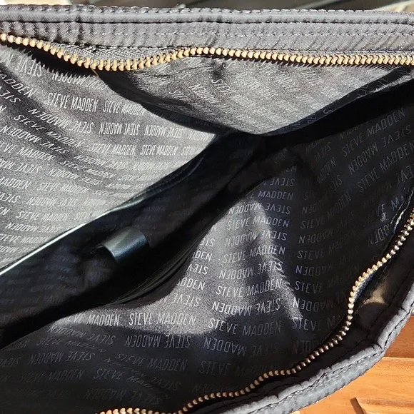 Steve Madden black extra large shoulder bag plus backpack - Picture 5 of 16